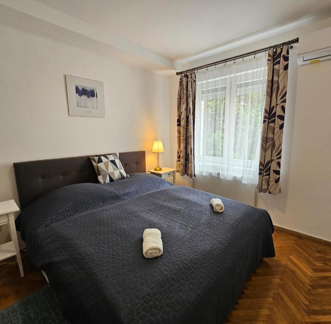 Adri Apartman ซาลาคาโรส ภายนอก รูปภาพ