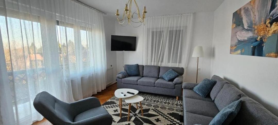 Adri Apartman ซาลาคาโรส ภายนอก รูปภาพ
